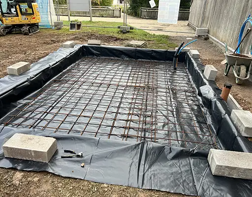 Space Groundworks’ comprehensive groundworks service ranges from excavation & installation of footings and concrete slab to ducting installation, plant operations and earth works (such as bulk soil disposal, remediation, and cut and fill).