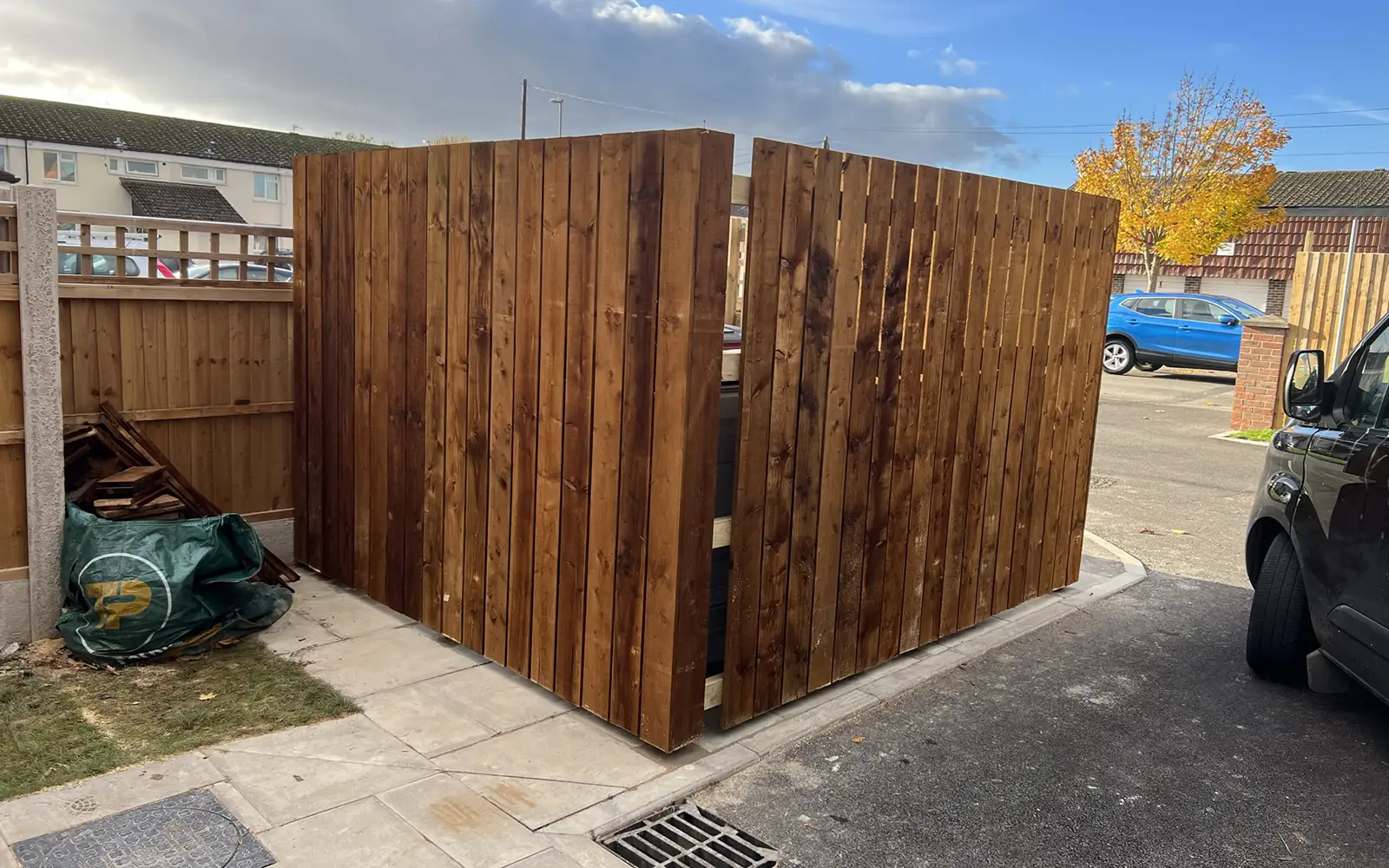 Space Groundworks offer a professional soft and hard landscaping service to all our domestic and commercial customers that can enhance curb appeal and create stunning outdoor environments.