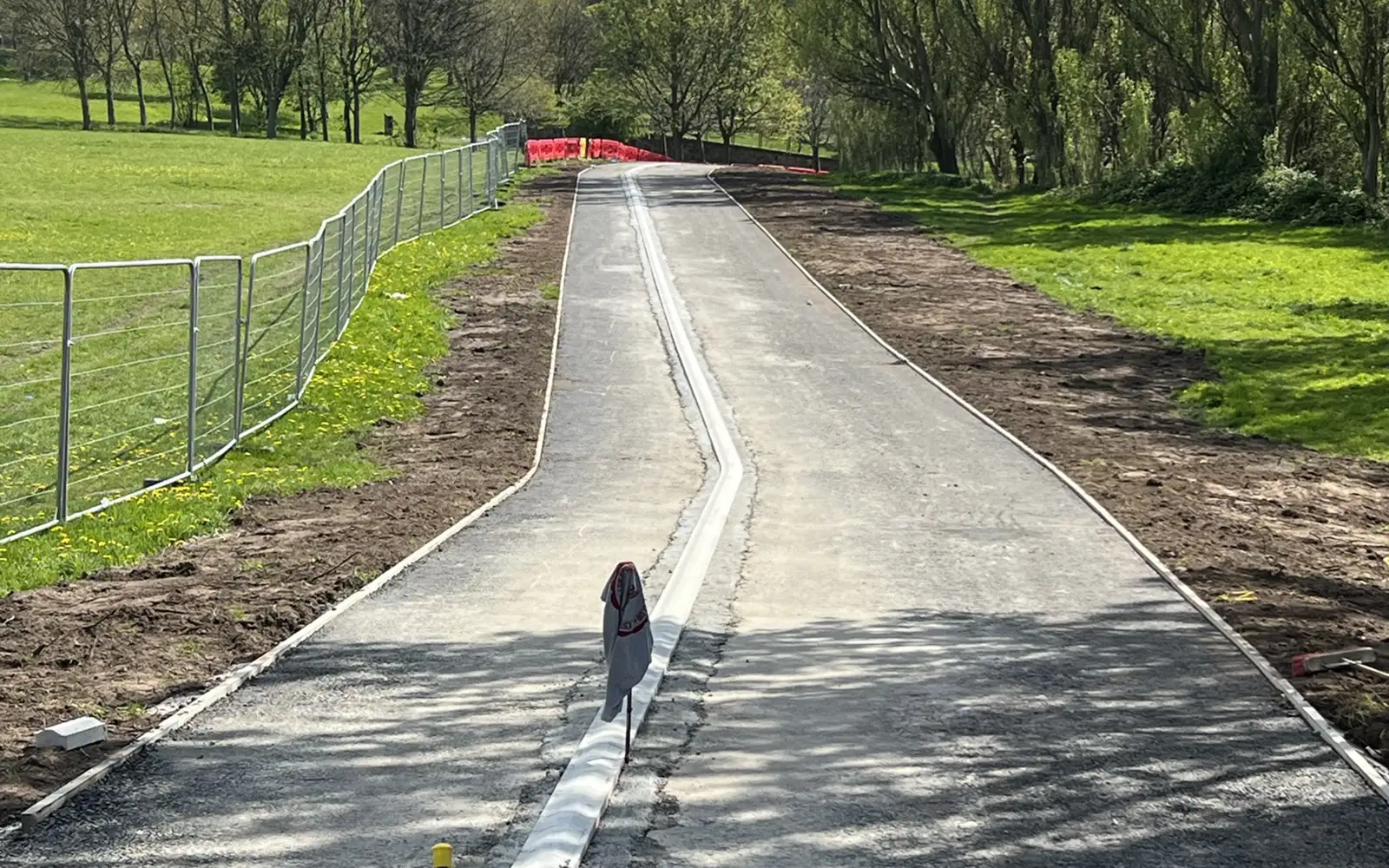 Space Groundworks’ comprehensive groundworks service ranges from excavation & installation of footings and concrete slab to ducting installation, plant operations and earth works (such as bulk soil disposal, remediation, and cut and fill).