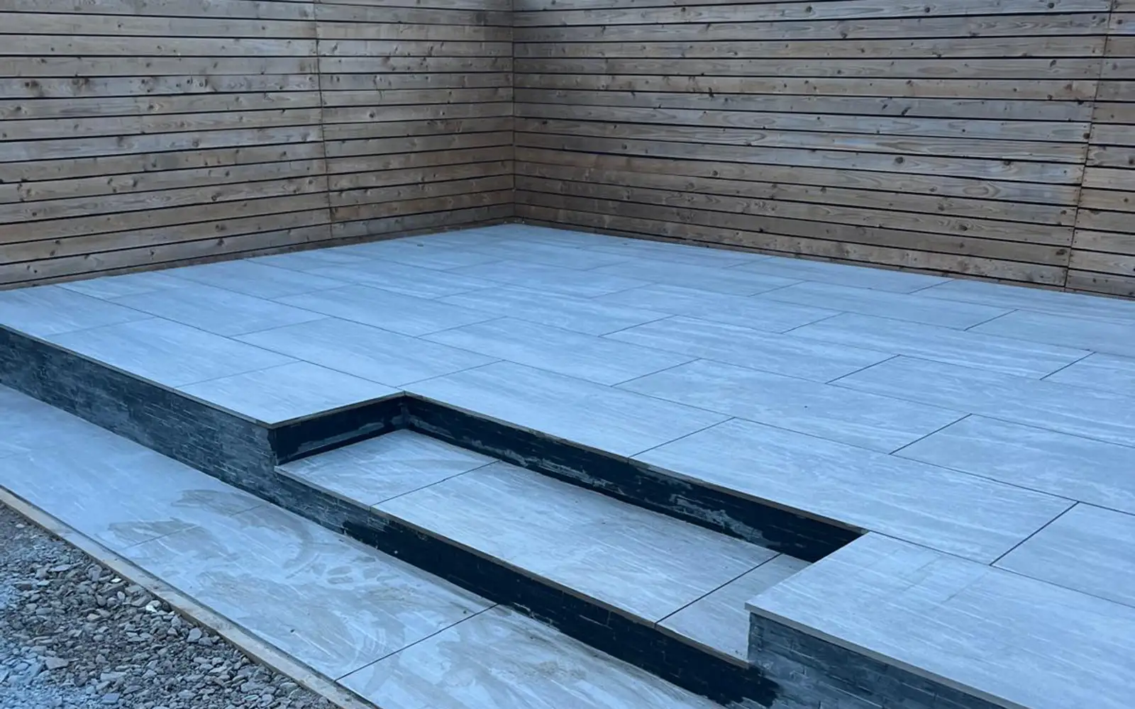 Space Groundworks offer a professional soft and hard landscaping service to all our domestic and commercial customers that can enhance curb appeal and create stunning outdoor environments.