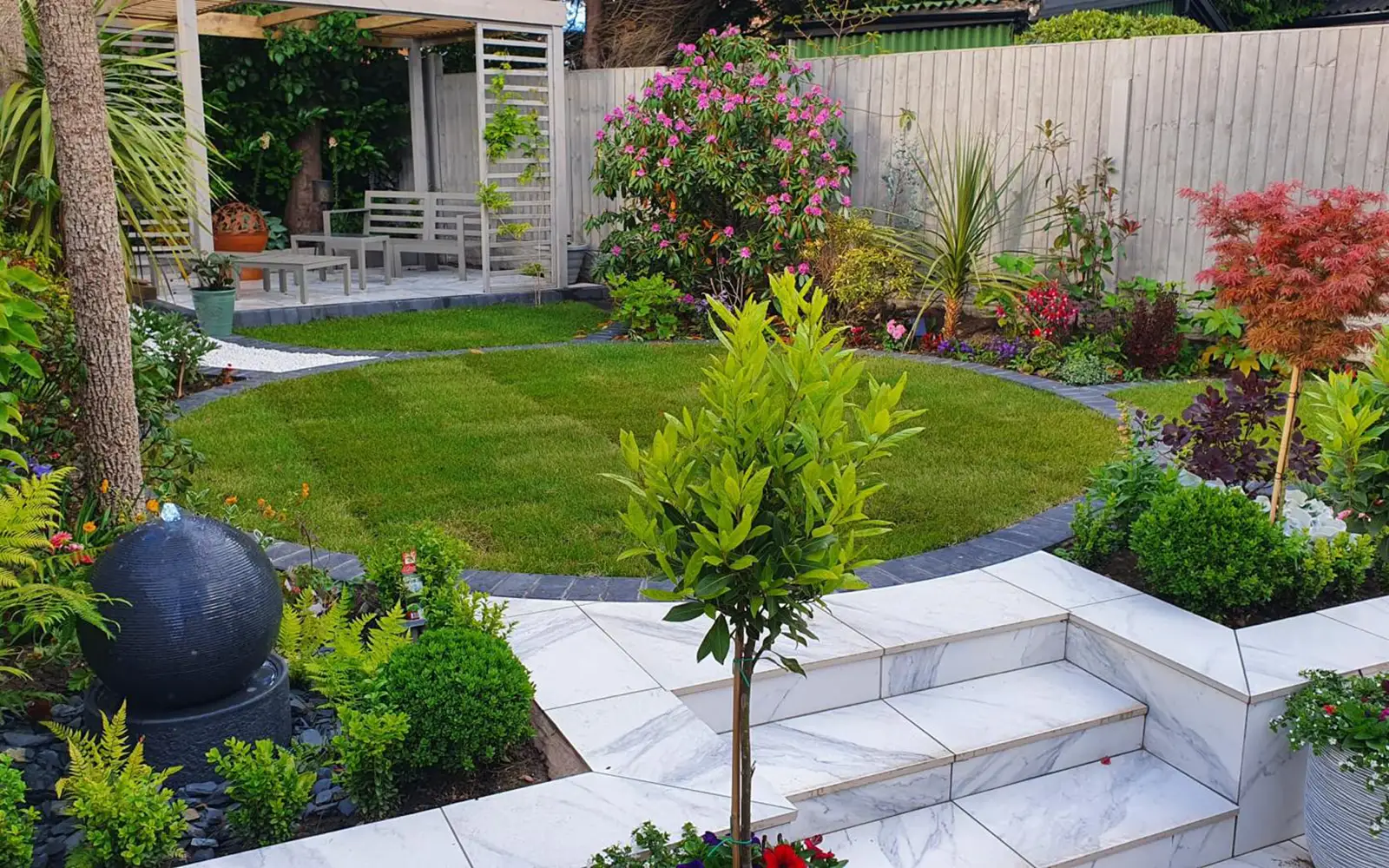 Space Groundworks offer a professional soft and hard landscaping service to all our domestic and commercial customers that can enhance curb appeal and create stunning outdoor environments.