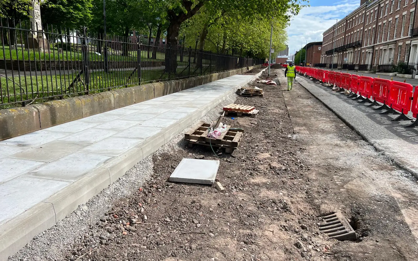 Space Groundworks’ comprehensive groundworks service ranges from excavation & installation of footings and concrete slab to ducting installation, plant operations and earth works (such as bulk soil disposal, remediation, and cut and fill).